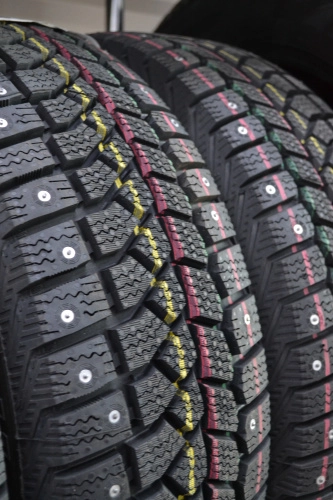 фото протектора и шины Brina Nordico V-522 Шина Viatti Brina Nordico V-522 225/45 R18 95T