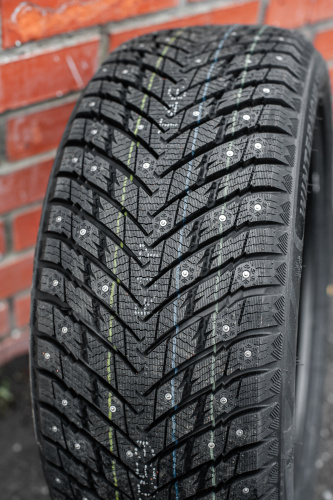 фото протектора и шины WINTERNOVA STUD II Шина ZMAX WINTERNOVA STUD II 225/55 R18 102T