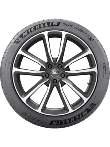 фото протектора и шины Pilot Sport 4 S Шина Michelin Pilot Sport 4 S 325/35 R22 114(Y)